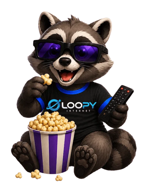 Mascote guaxinim da Loopy com pipoca e controle remoto